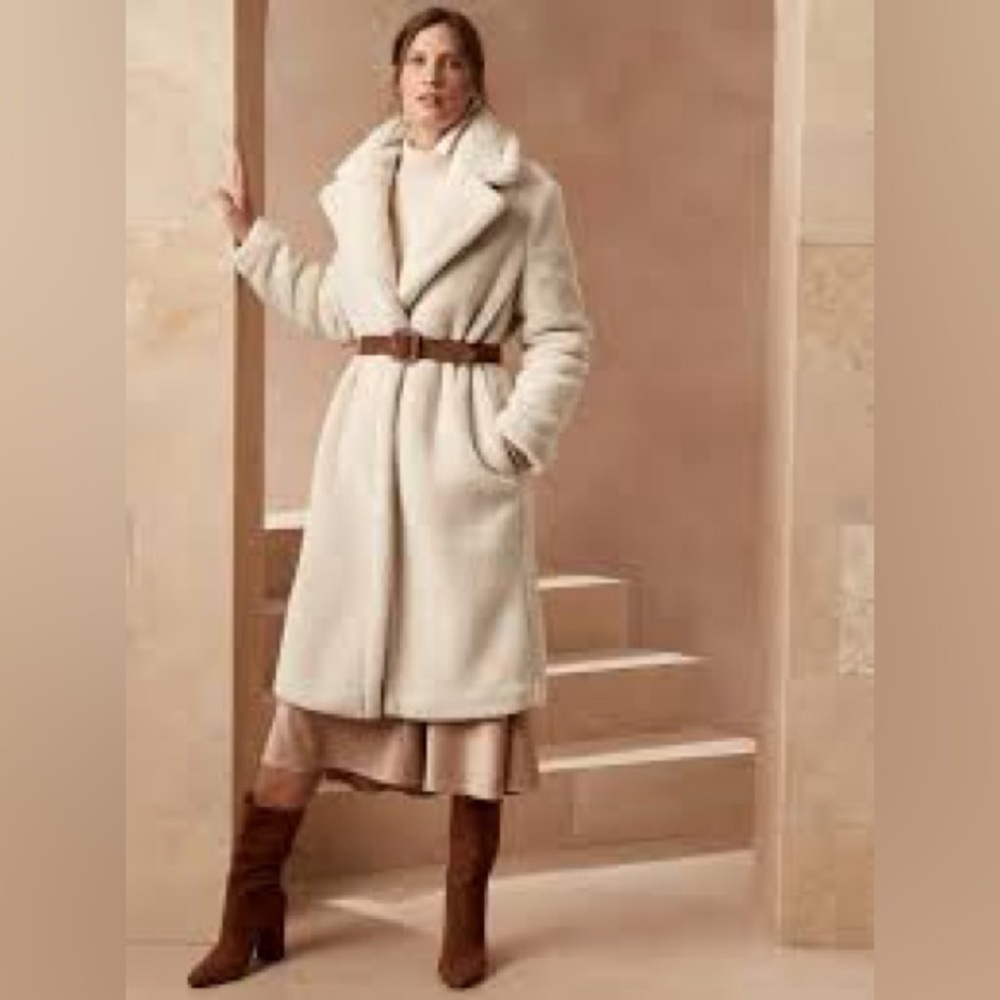Banana Republic Factory BR Long Teddy Coat Transition Cream EUC
